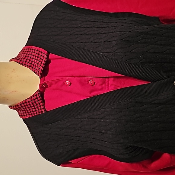 Size medium blouse from Blast - Picture 2 of 7